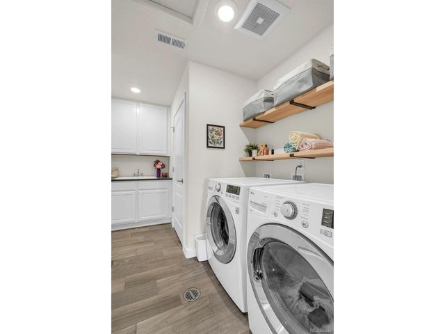 863 Carbonate Ln, Erie, CO 80516