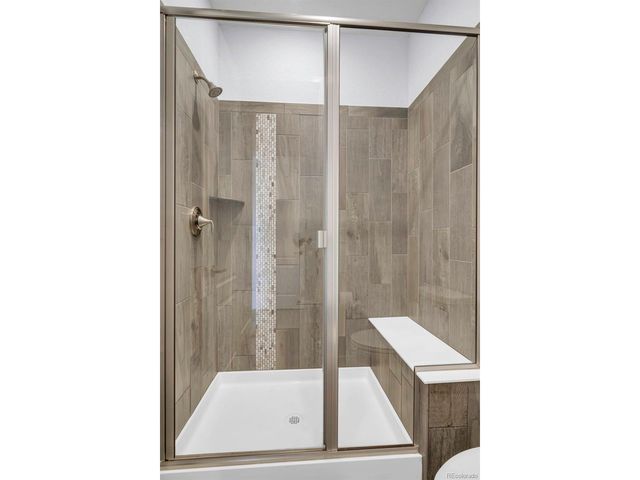 863 Carbonate Ln, Erie, CO 80516