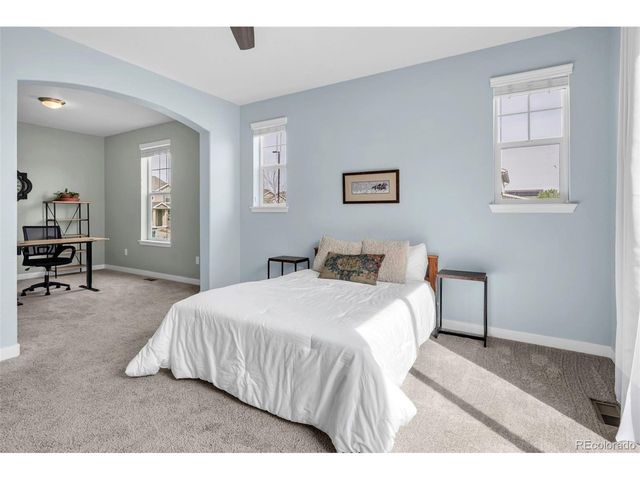 863 Carbonate Ln, Erie, CO 80516