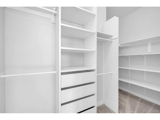 863 Carbonate Ln, Erie, CO 80516