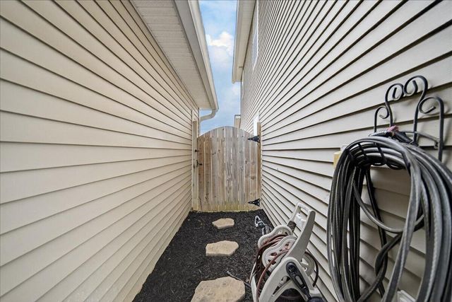 322 Seneca River Drive, Summerville, SC 29485