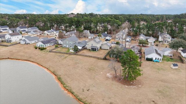 322 Seneca River Drive, Summerville, SC 29485