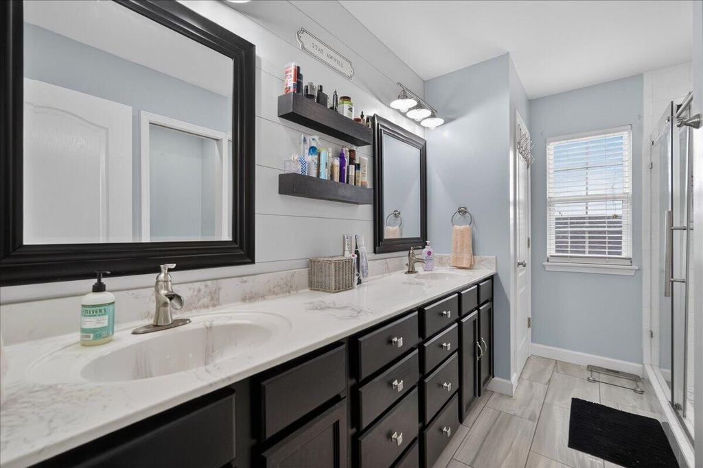 Image 39 of property listing at 322 Seneca River Drive, Summerville, SC 29485