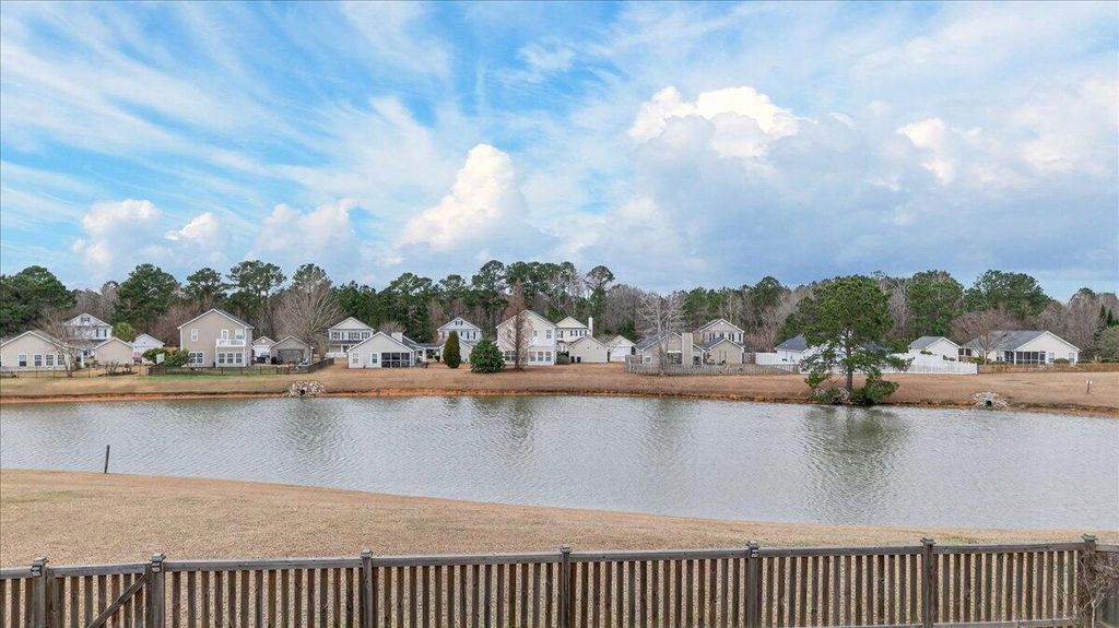 Image 47 of property listing at 322 Seneca River Drive, Summerville, SC 29485