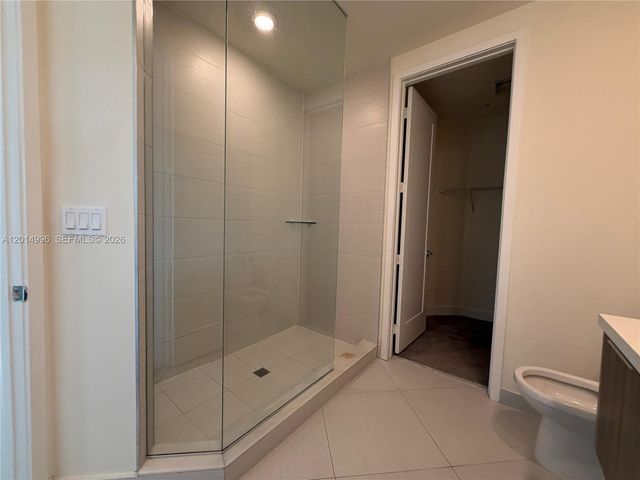 10222 NW 64th Way 101, Doral, FL 33178