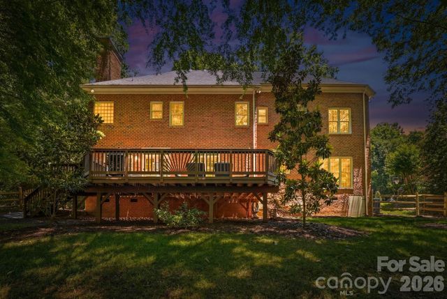 12529 Preservation Pointe Drive, Charlotte, NC 28216
