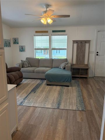 37650 NEWAL AVENUE, Zephyrhills, FL 33542