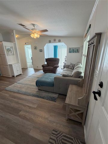 37650 NEWAL AVENUE, Zephyrhills, FL 33542