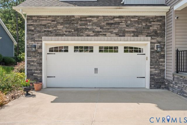 8518 Glen Royal Dr, Chesterfield, VA 23832