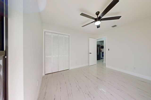 6806 Pensacola Road, Fort Pierce, FL 34951