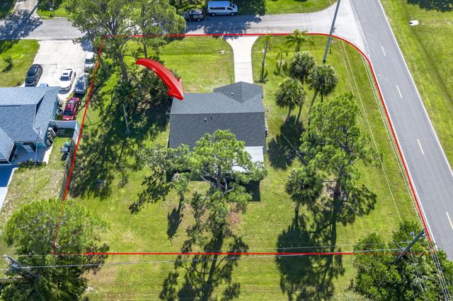 6806 Pensacola Road, Fort Pierce, FL 34951