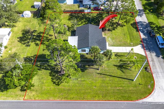 6806 Pensacola Road, Fort Pierce, FL 34951