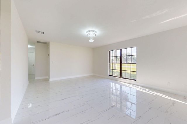 6806 Pensacola Road, Fort Pierce, FL 34951