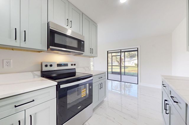 6806 Pensacola Road, Fort Pierce, FL 34951