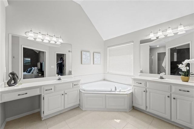 10137 THEDEN Circle, Lenexa, KS 66220
