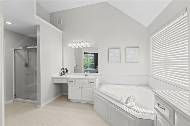 10137 THEDEN Circle, Lenexa, KS 66220