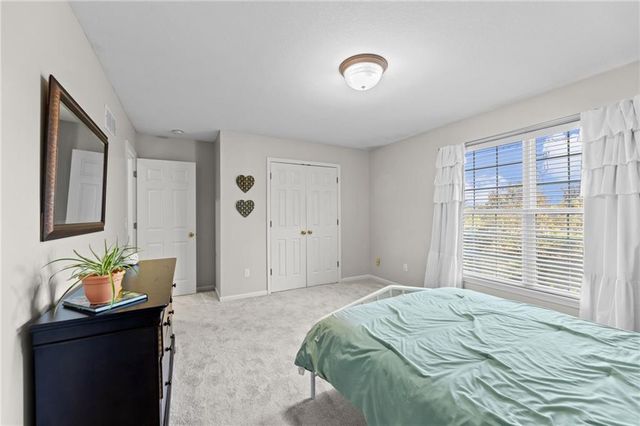 10137 THEDEN Circle, Lenexa, KS 66220