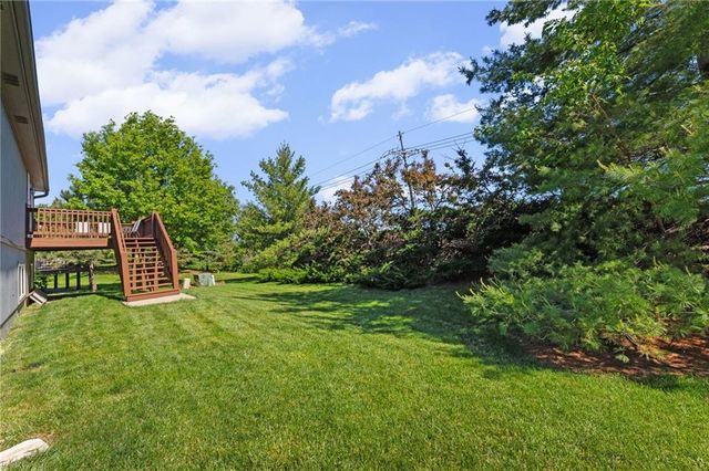 10137 THEDEN Circle, Lenexa, KS 66220
