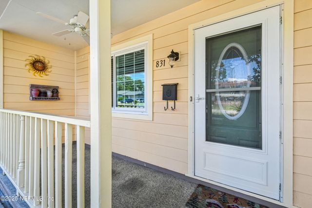 831 BROOKVIEW Drive N, Jacksonville, FL 32225