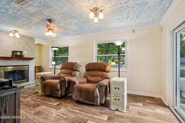 831 BROOKVIEW Drive N, Jacksonville, FL 32225