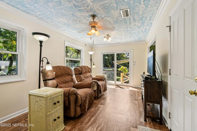 831 BROOKVIEW Drive N, Jacksonville, FL 32225
