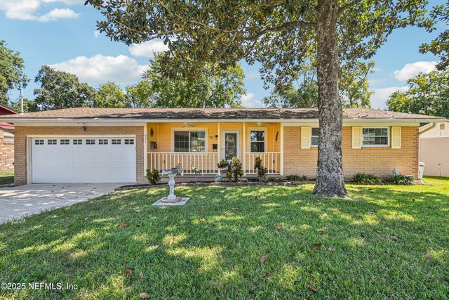 831 BROOKVIEW Drive N, Jacksonville, FL 32225