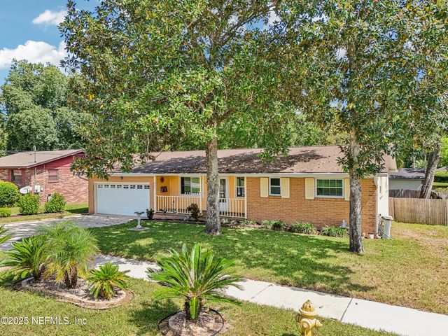 831 BROOKVIEW Drive N, Jacksonville, FL 32225