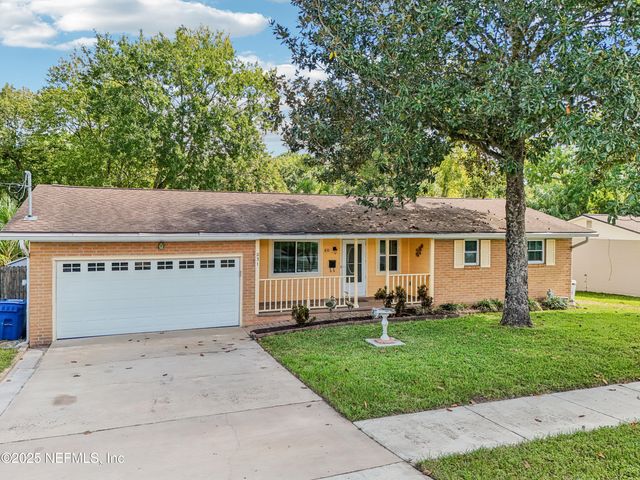 831 BROOKVIEW Drive N, Jacksonville, FL 32225