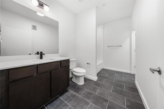 2505 Thornton RD 2306, Austin, TX 78704