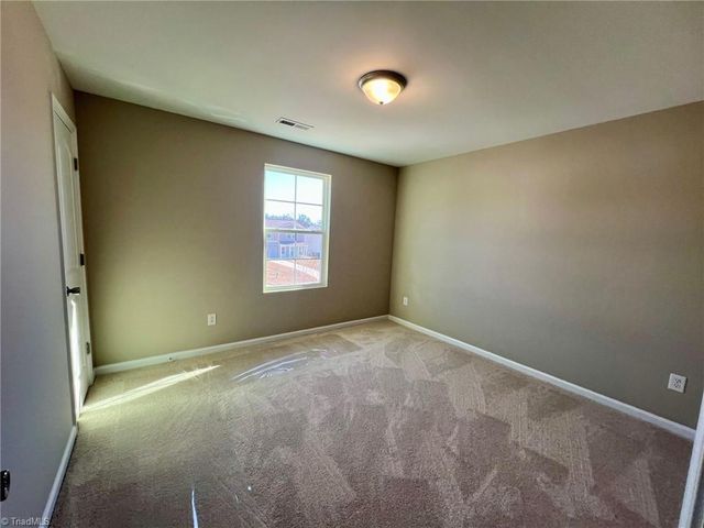 109 Lemon Lane, Greensboro, NC 27405