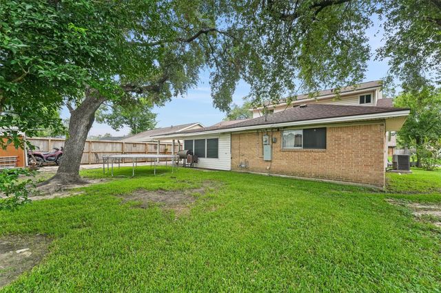 14018 Duncannon Drive, Houston, TX 77015