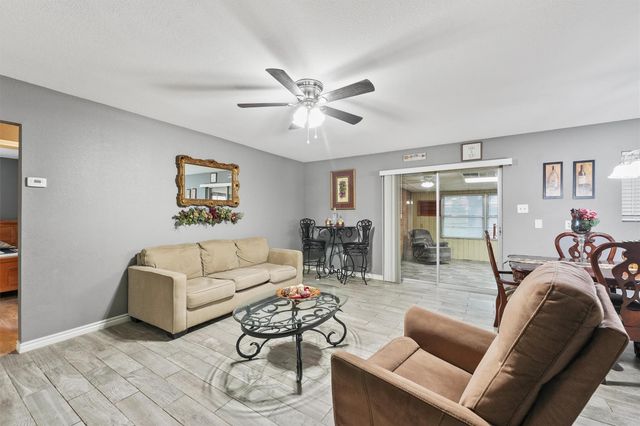 14018 Duncannon Drive, Houston, TX 77015