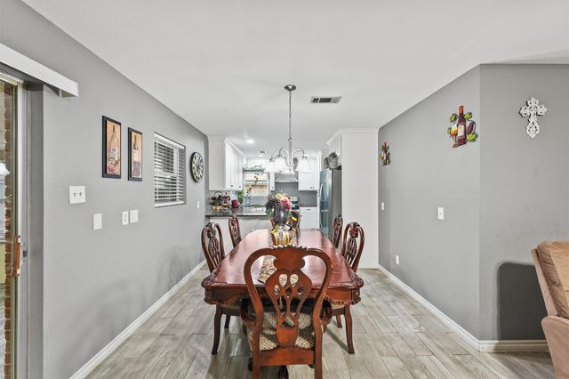 14018 Duncannon Drive, Houston, TX 77015