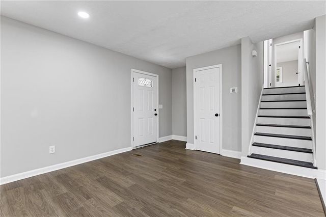 353 Old Rosser Road, Stone Mountain, GA 30087