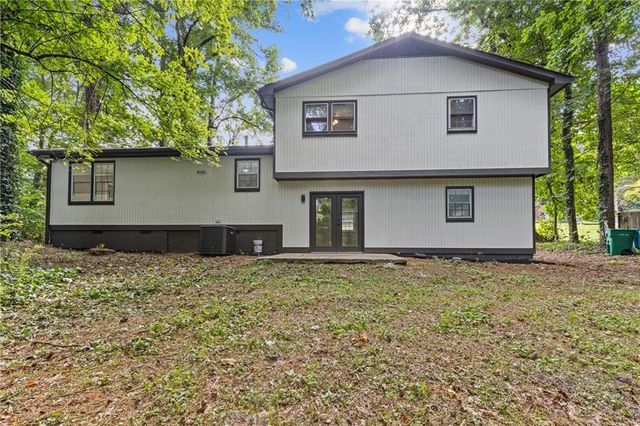 353 Old Rosser Road, Stone Mountain, GA 30087