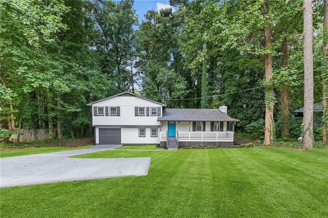 353 Old Rosser Road, Stone Mountain, GA 30087