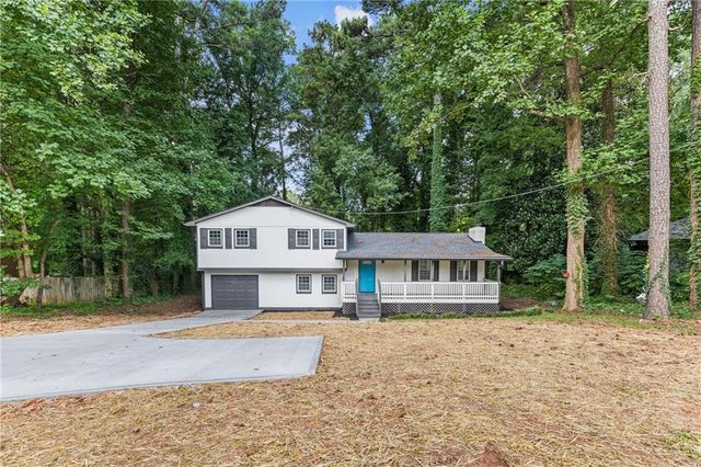 353 Old Rosser Road, Stone Mountain, GA 30087