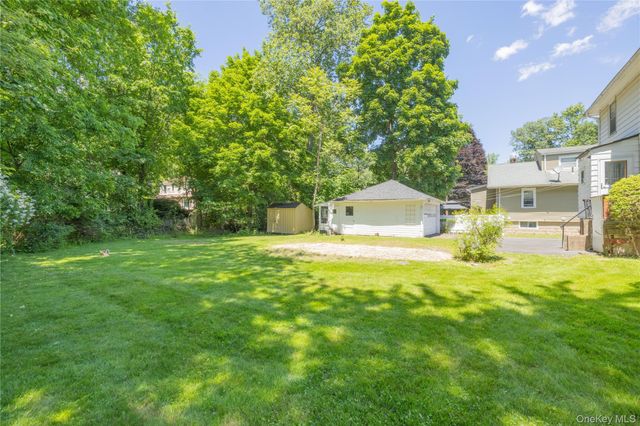 97 N Serven Street, Pearl River, NY 10965