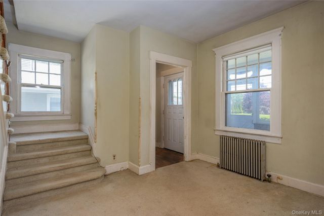 97 N Serven Street, Pearl River, NY 10965