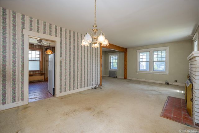 97 N Serven Street, Pearl River, NY 10965
