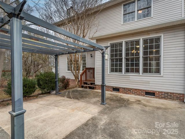 613 Carolina Holly Way, Fletcher, NC 28732