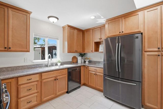 35934 Anjou Place, Newark, CA 94560