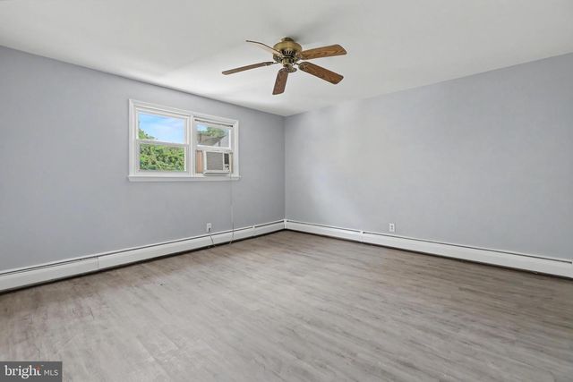 112 STACY CT, Burlington, NJ 08016