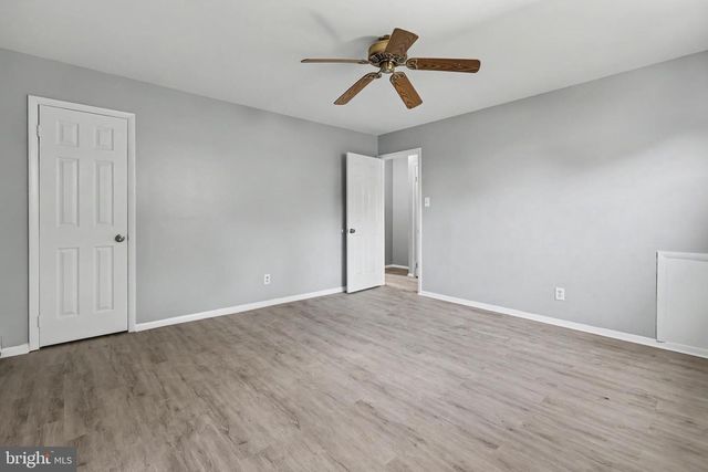 112 STACY CT, Burlington, NJ 08016