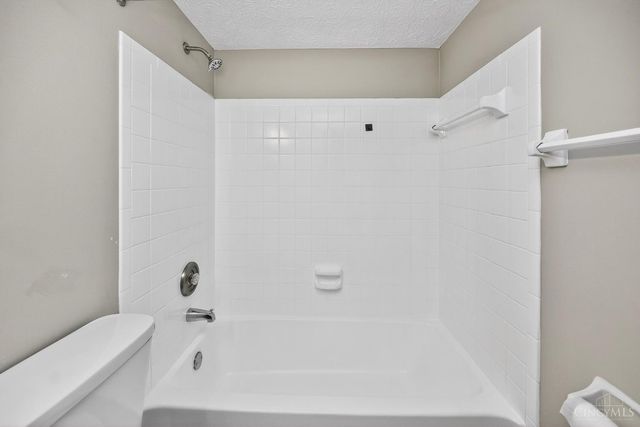 9508 Woodland Hills Drive, West Chester, OH 45011