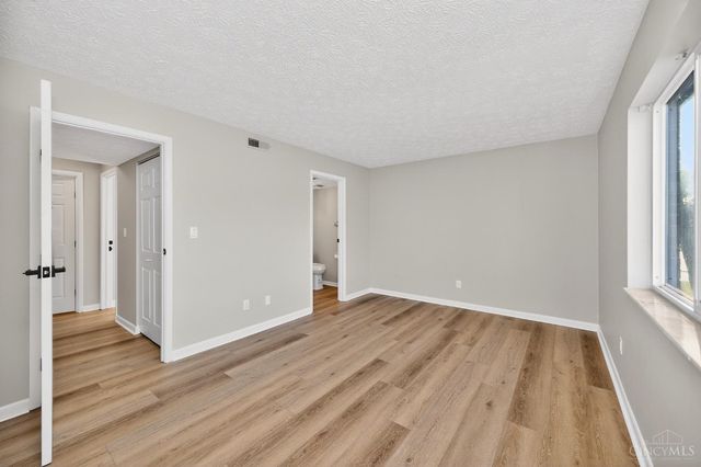 9508 Woodland Hills Drive, West Chester, OH 45011