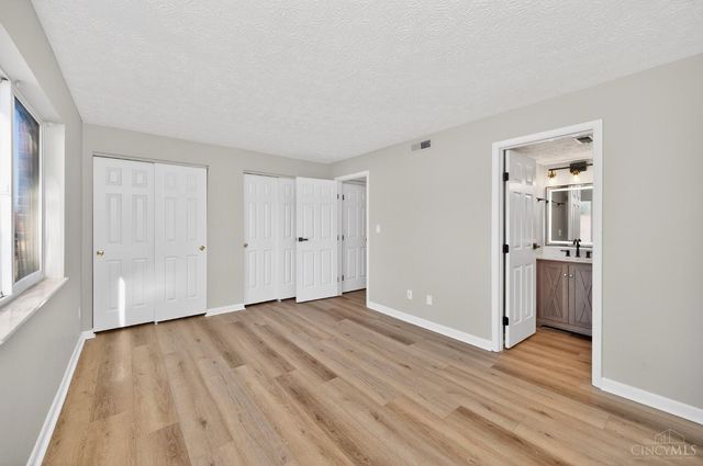 9508 Woodland Hills Drive, West Chester, OH 45011