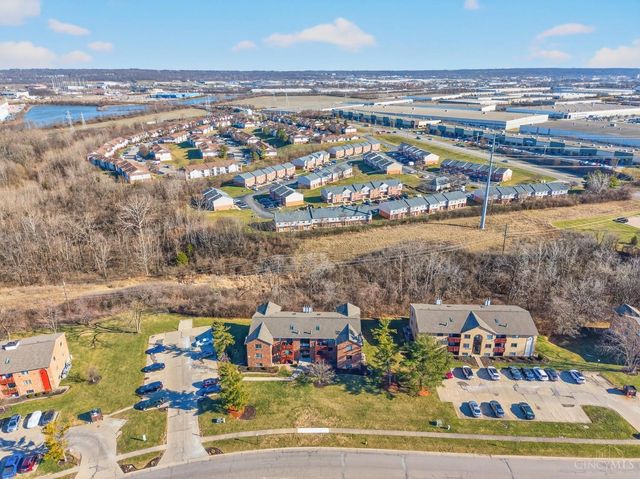 9508 Woodland Hills Drive, West Chester, OH 45011