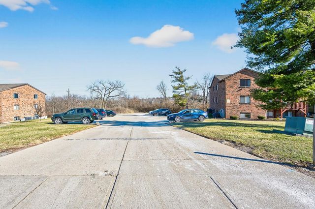 9508 Woodland Hills Drive, West Chester, OH 45011