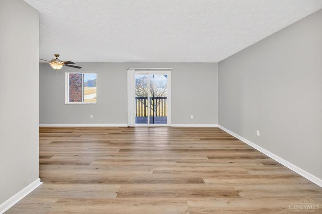 9508 Woodland Hills Drive, West Chester, OH 45011